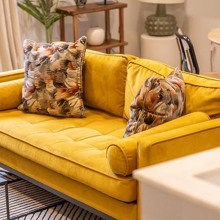 Modern, Stylish Newly Refurbished 2Nd Floor Apartment In Fitzrovia London Bagian luar foto