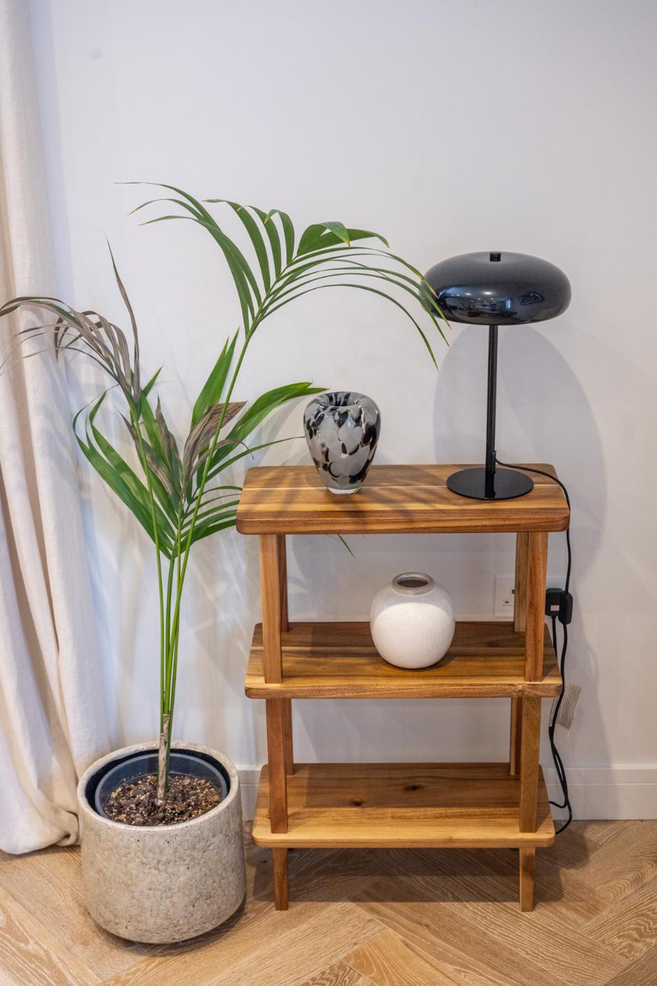 Modern, Stylish Newly Refurbished 2Nd Floor Apartment In Fitzrovia London Bagian luar foto
